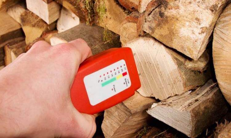 The 7 Best Wood Moisture Meters For Woodworking